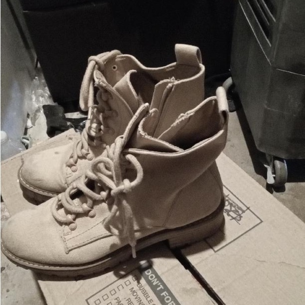 Boots - Picture 2 of 2